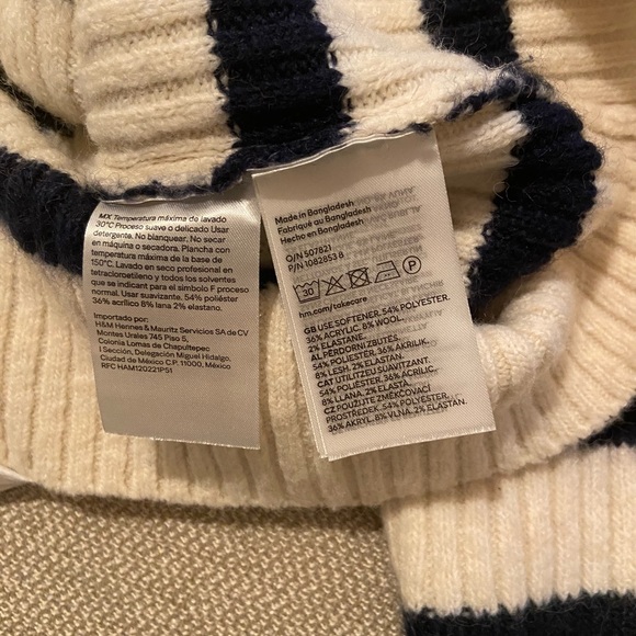 H&M striped cream & navy sweater - Picture 4 of 5